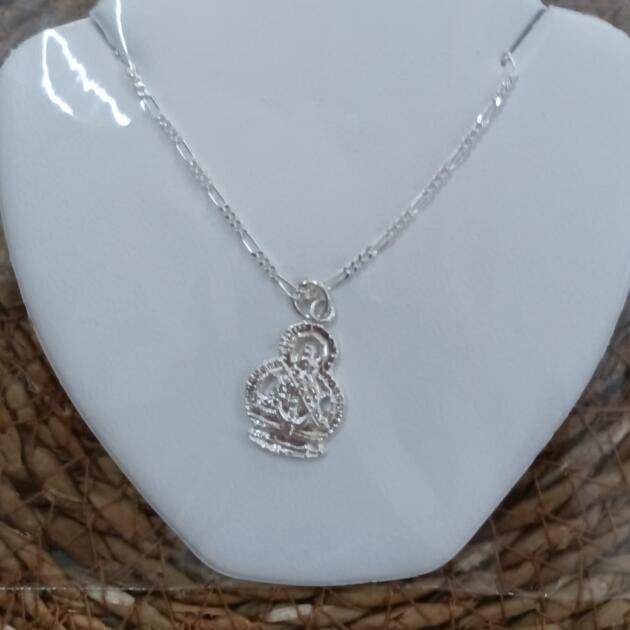 Colgante plata 925 mls Virgen de la Cabeza