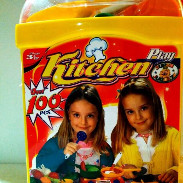 Cubo 100 Piezas Accesorios Cocinitas